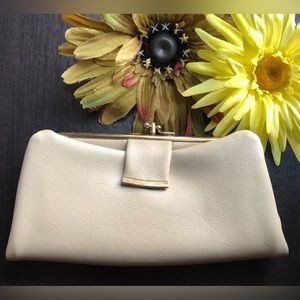 Vintage Clutch Purse / Wallet / Coin Purse